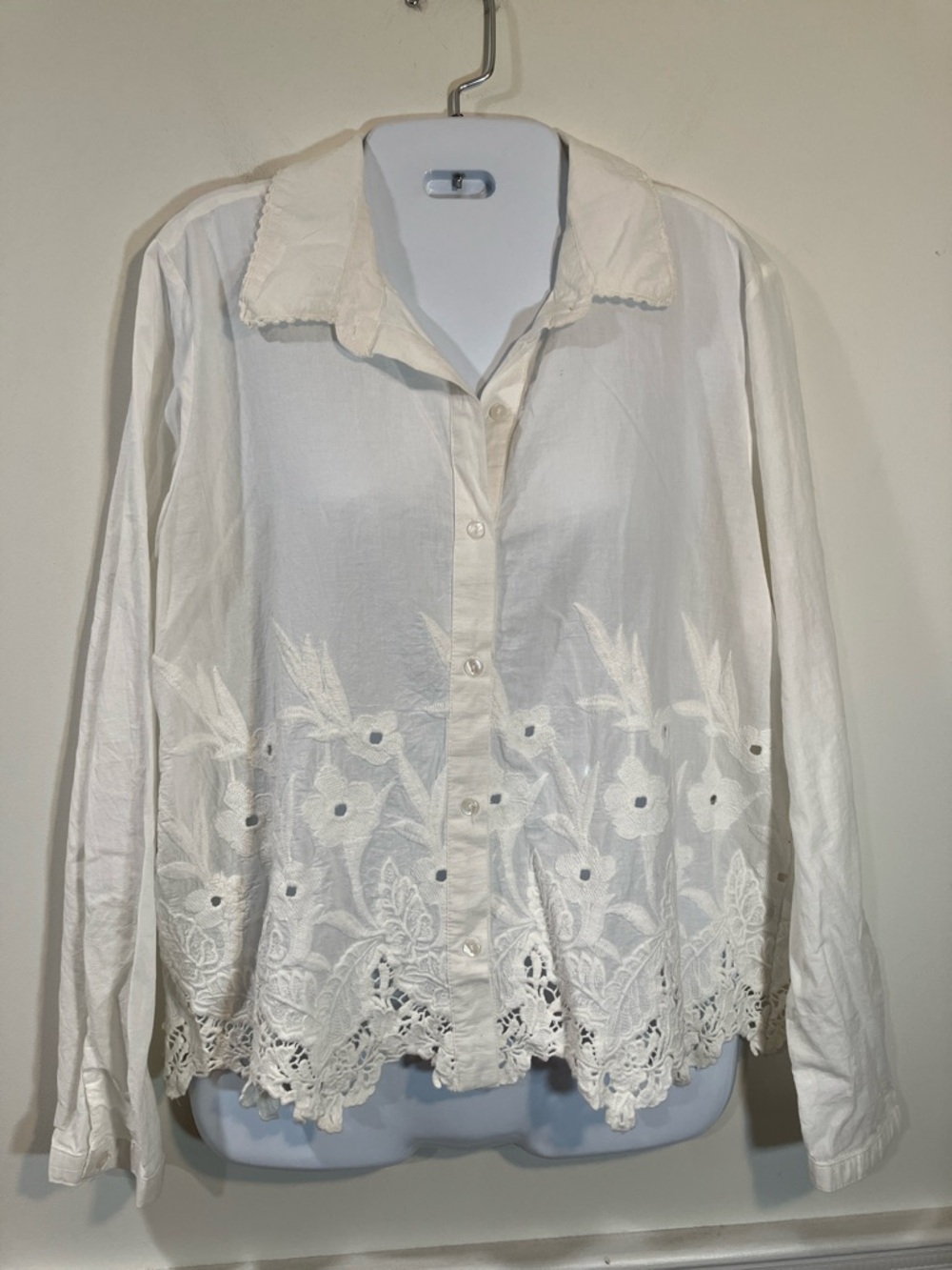 Joie White Embroidered Cotton Button-Up Blouse L